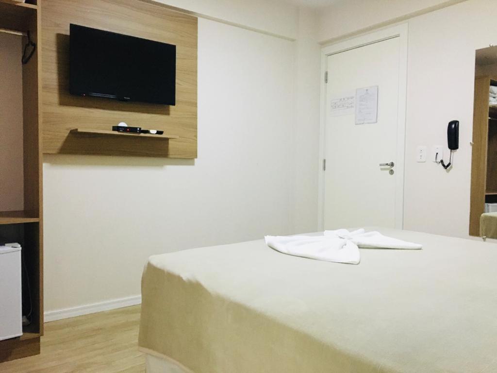 Hotel Paris 库里蒂巴努斯 外观 照片